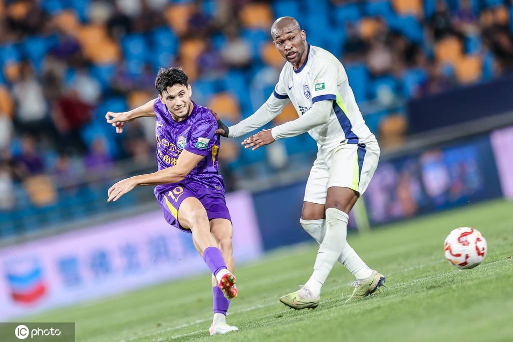 中超-王秋明基萊斯破門哈達(dá)斯雙響 津門虎4-0大勝三鎮(zhèn)