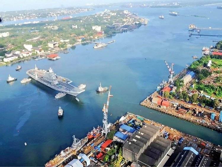 俄羅斯海軍“去航母化”